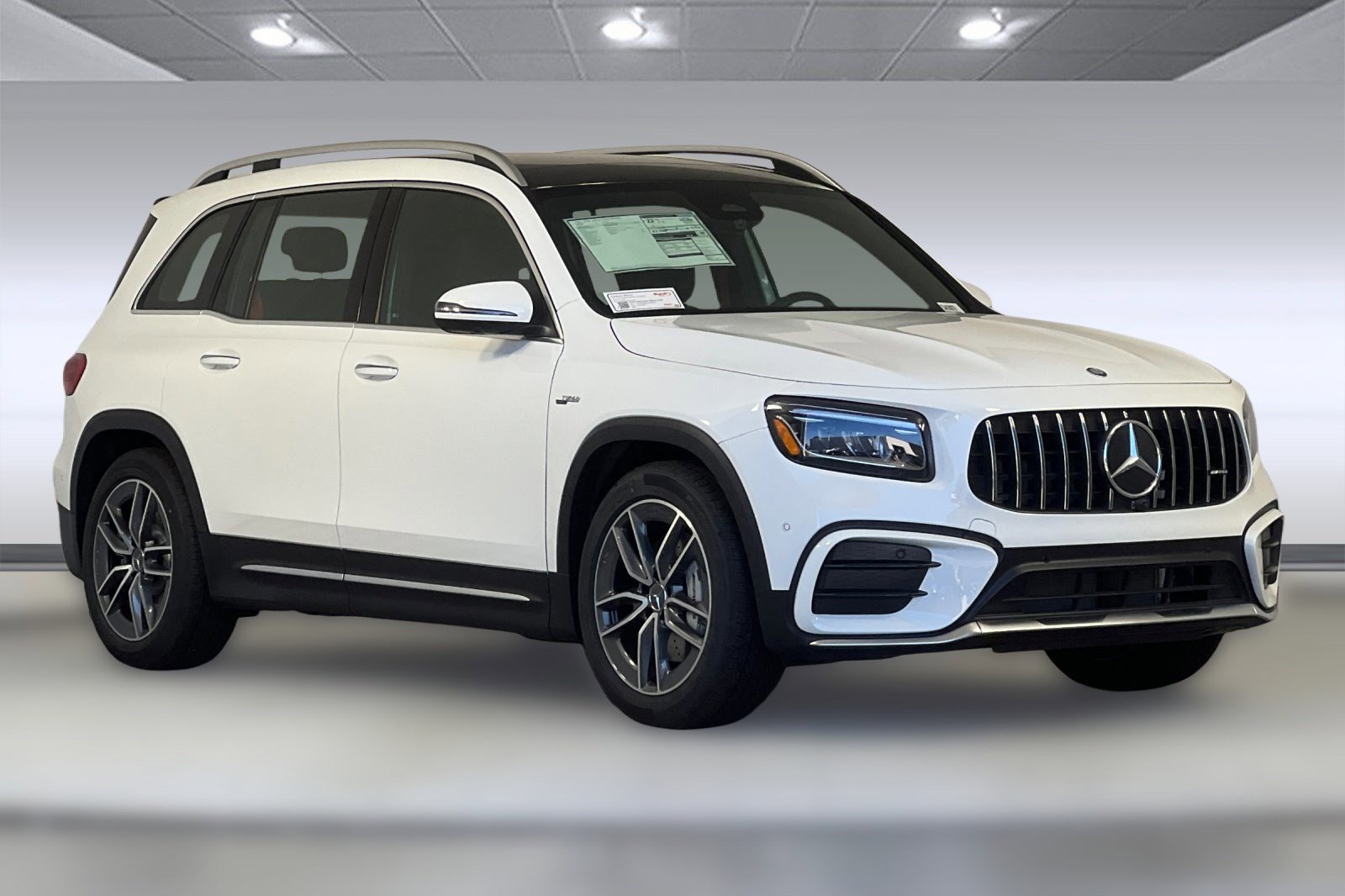 New 2026 Mercedes-Benz GLB 35 AMG 4MATIC image 8