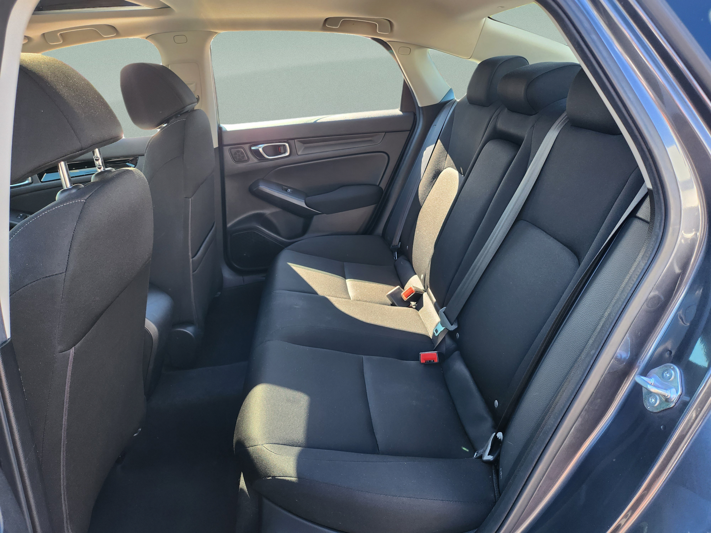 Used 2022 Honda Civic EX image 23