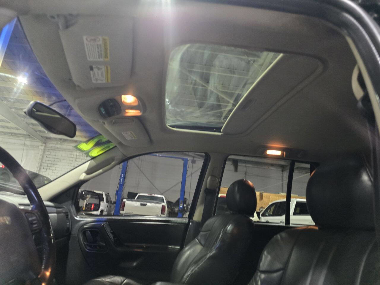 Used 2002 Jeep Grand Cherokee Laredo image 27