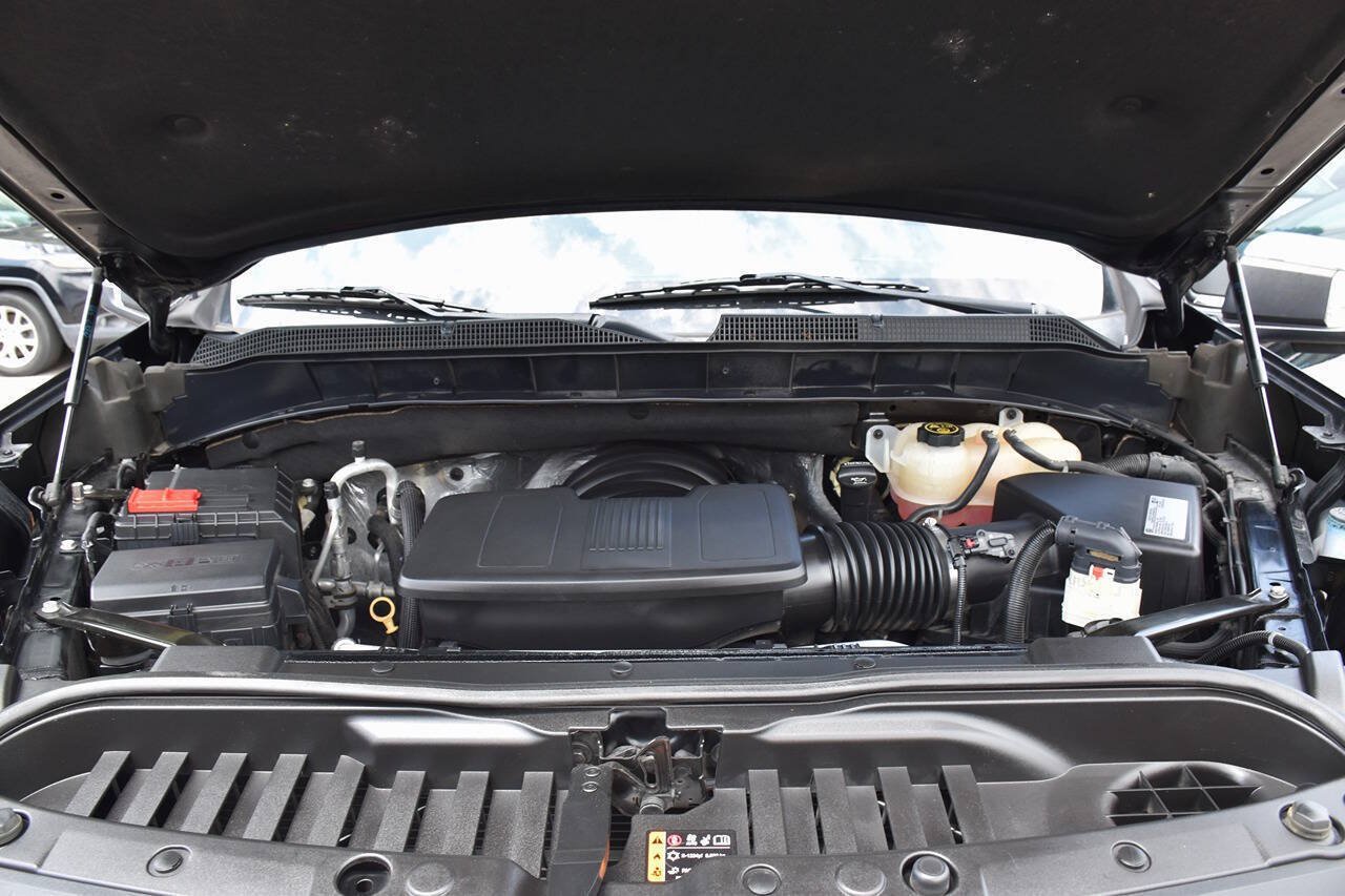 Used 2019 Chevrolet Silverado 1500 LTZ w/ LTZ Convenience Package RWD image 20