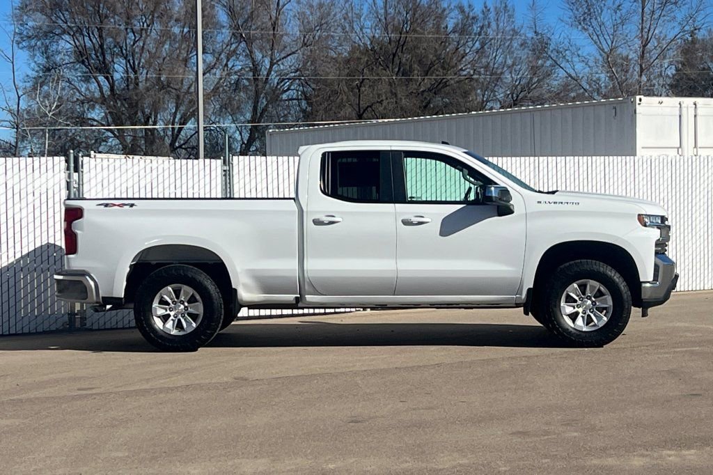 Used 2021 Chevrolet Silverado 1500 LT w/ Work Truck Package image 3