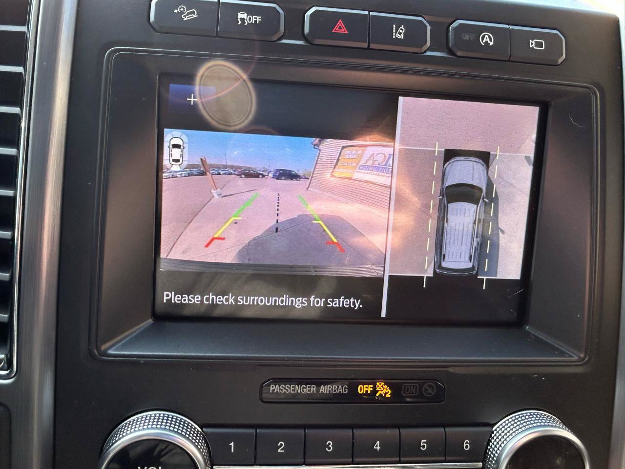 Used 2020 Ford Expedition Platinum AWD/4WD image 28