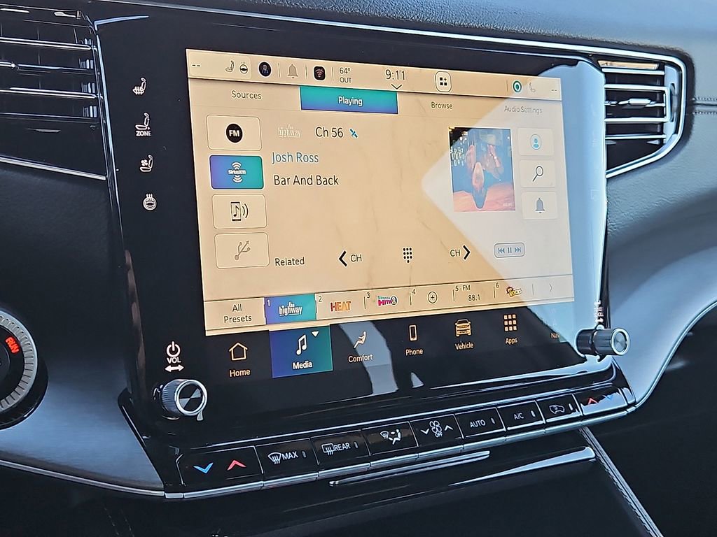 New 2026 Jeep Grand Wagoneer 4WD image 17