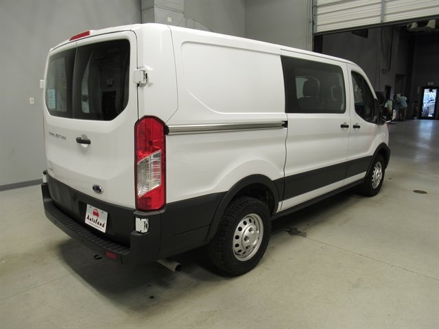 Used 2023 Ford Transit 250 Low Roof AWD image 6