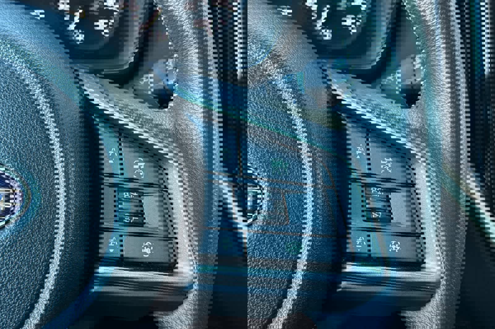 Used 2024 Subaru Ascent Premium w/ Convenience Package image 28