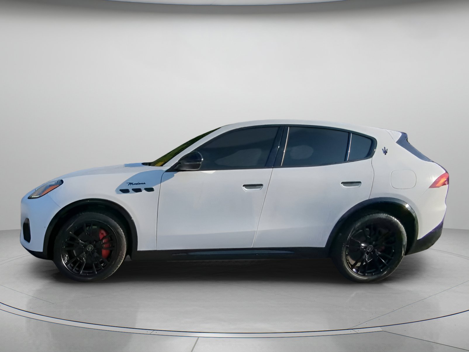Used 2025 Maserati Grecale Modena AWD/4WD image 16