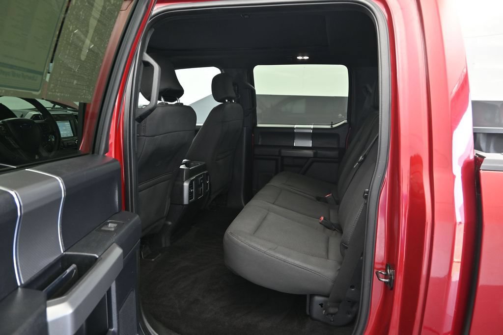 Used 2016 Ford F150 XLT w/ Equipment Group 302A Luxury AWD/4WD image 19