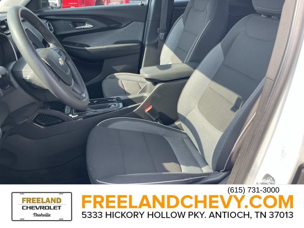Used 2023 Chevrolet TrailBlazer LS FWD image 26