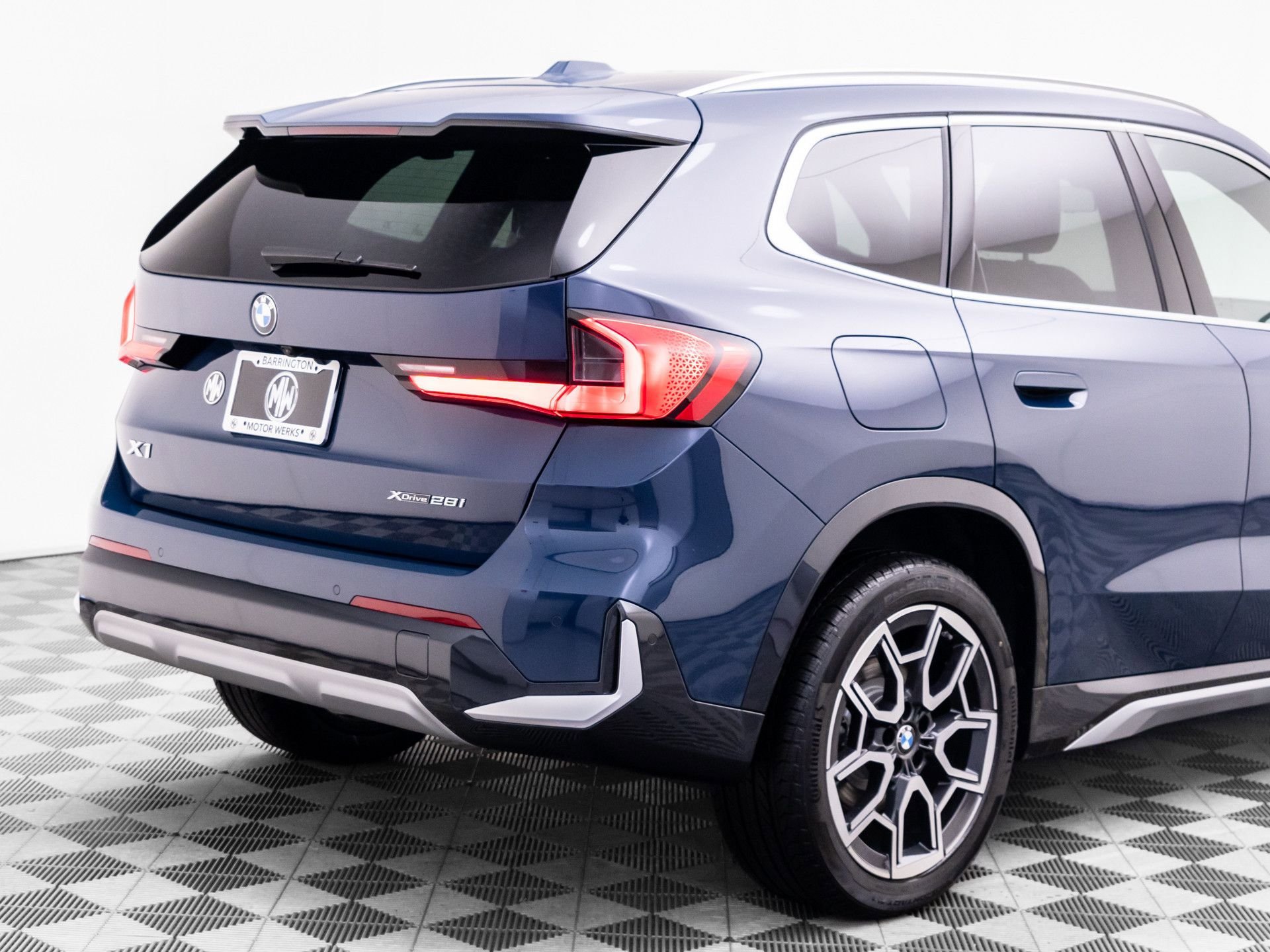 New 2026 BMW X1 xDrive28i w/ Convenience Package AWD/4WD image 36