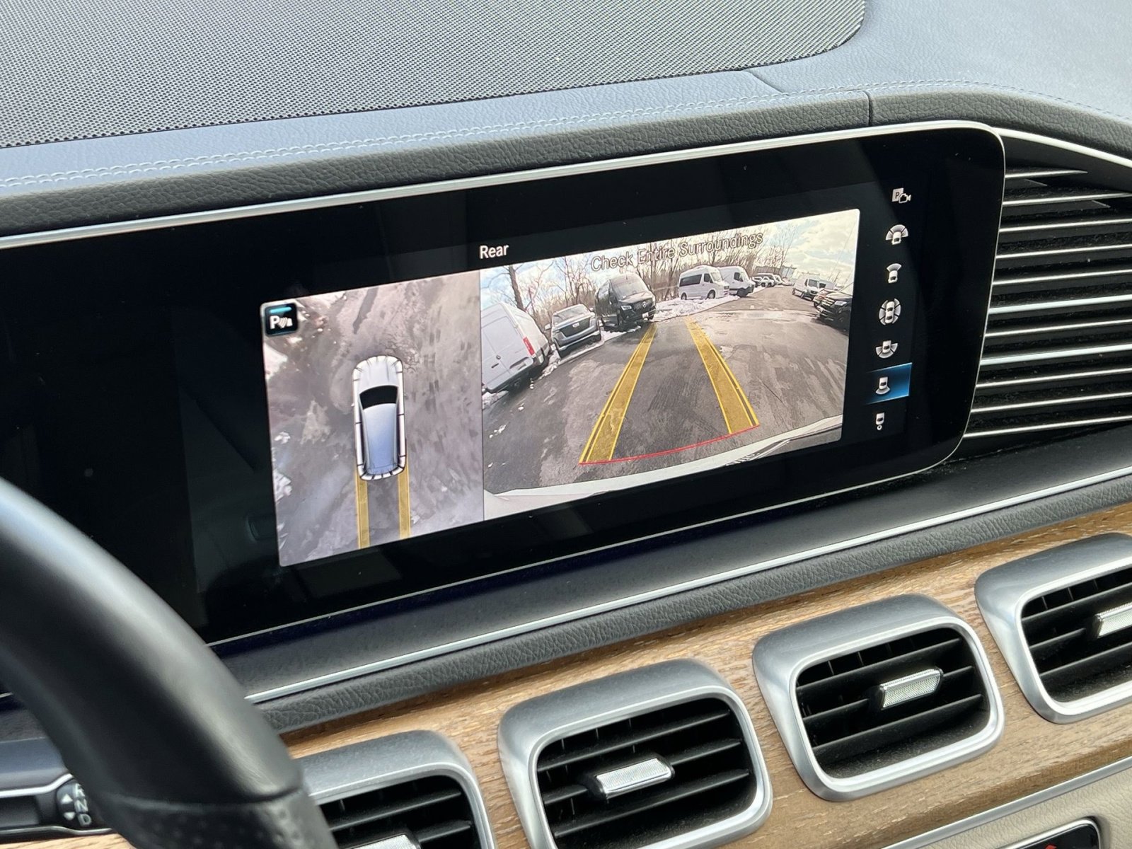 Certified 2023 Mercedes-Benz GLS 450 4MATIC image 16