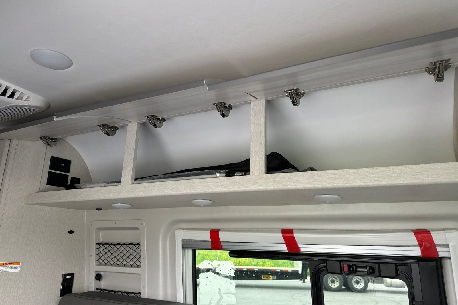 Used 2023 Mercedes-Benz Sprinter 2500 image 38