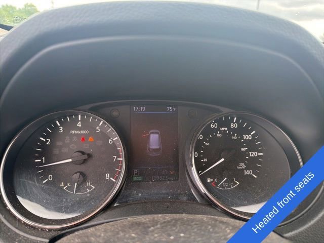 Used 2018 Nissan Rogue SV FWD image 10