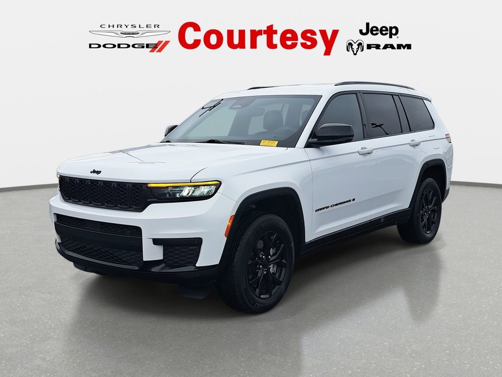 Certified 2024 Jeep Grand Cherokee L Laredo AWD/4WD image 9