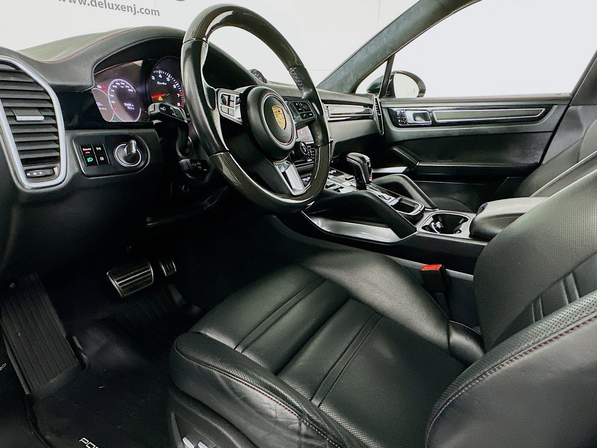 Used 2021 Porsche Cayenne Turbo image 7