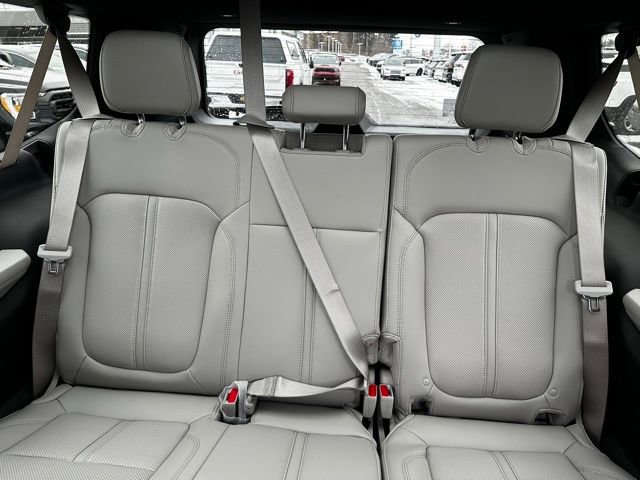 New 2025 Jeep Wagoneer L Series III w/ Quick Order Package 25C Super image 33