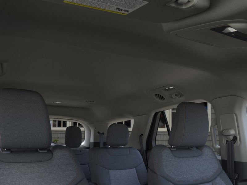 New 2025 Ford Explorer Active image 22