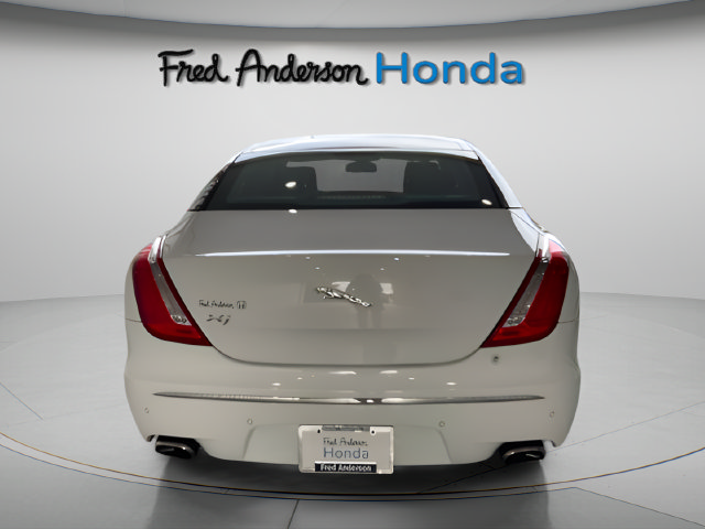 Used 2012 Jaguar XJ Supercharged RWD image 5