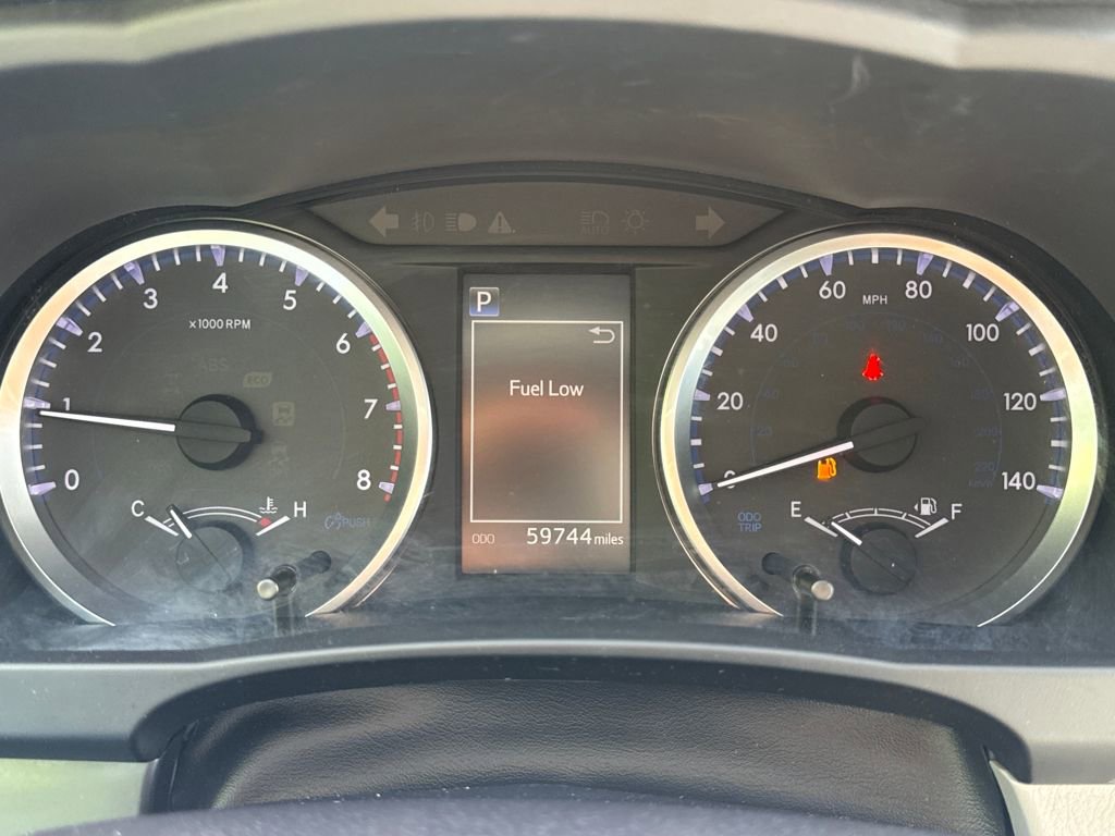 Used 2019 Toyota Highlander LE image 18
