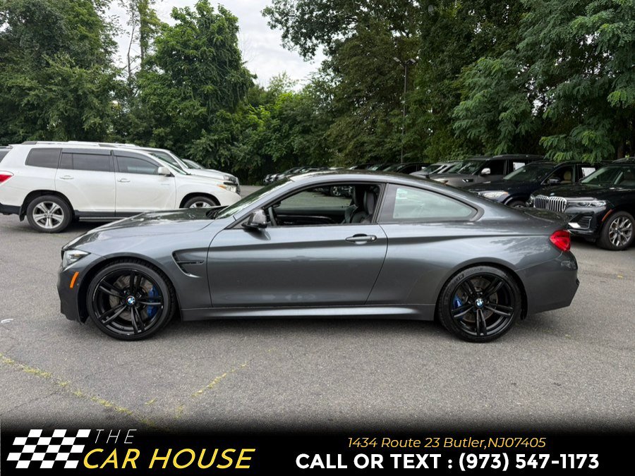 Used 2018 BMW M4 Competition RWD image 2
