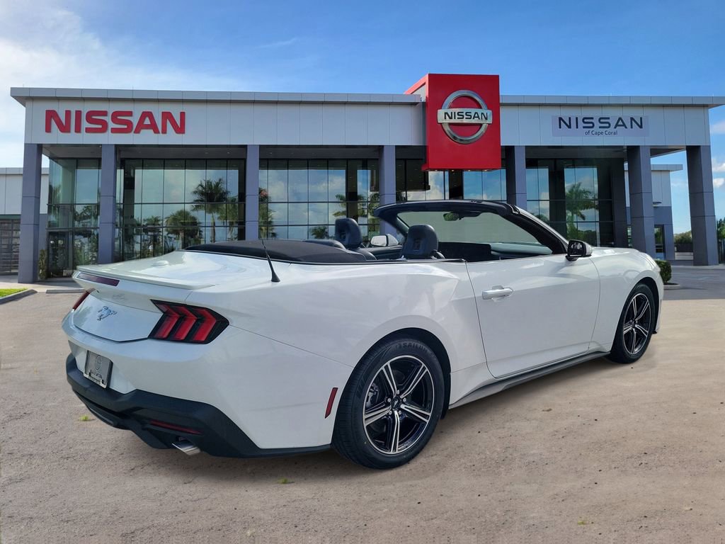 Used 2024 Ford Mustang Premium RWD image 5