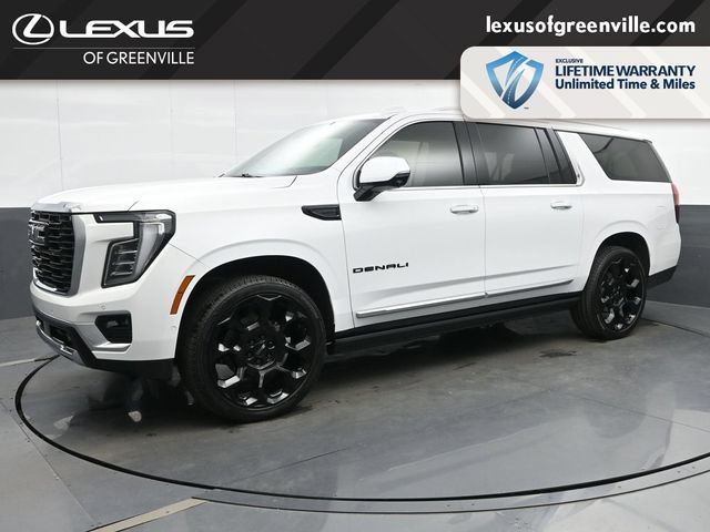 Used 2025 GMC Yukon XL Denali AWD/4WD image 4