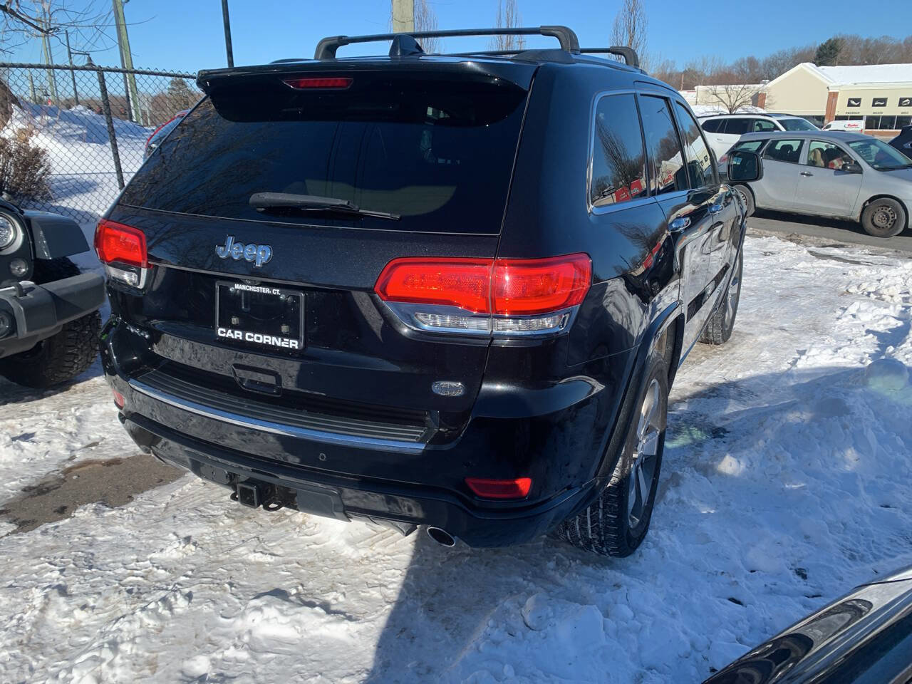 Used 2014 Jeep Grand Cherokee Overland image 4