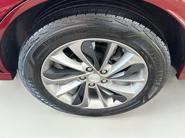 Used 2023 Buick Encore GX Select FWD image 30