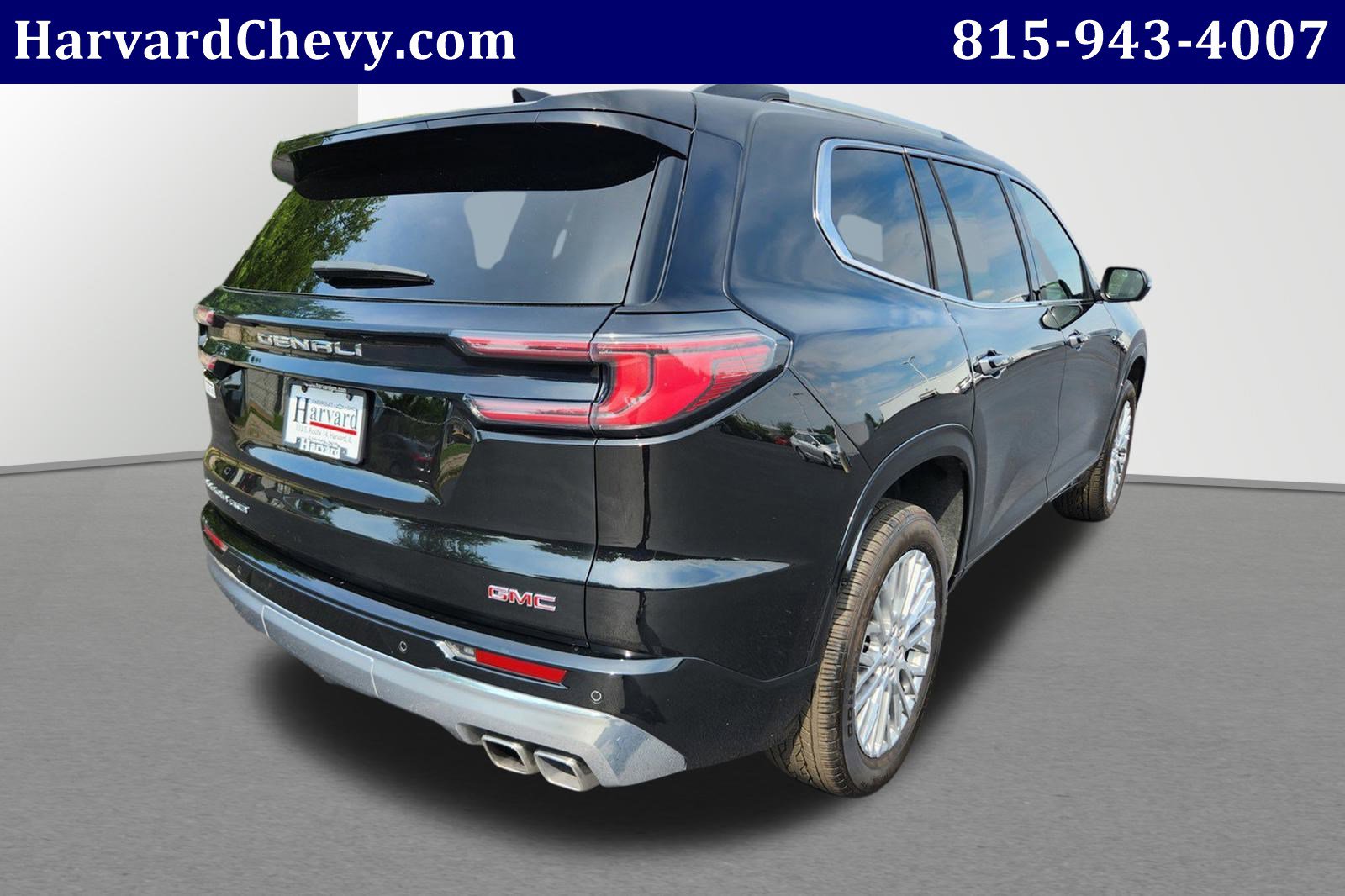 Used 2024 GMC Acadia Denali w/ LPO, Floor Liner Package image 4