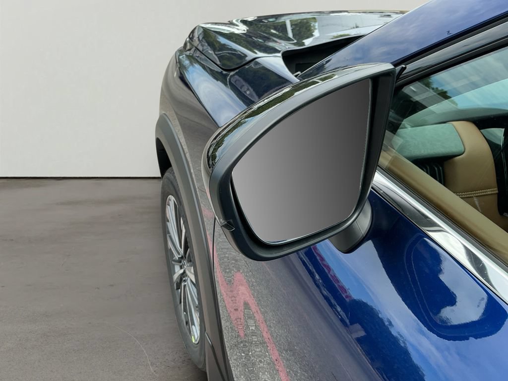 New 2026 Nissan Pathfinder Platinum AWD/4WD image 11
