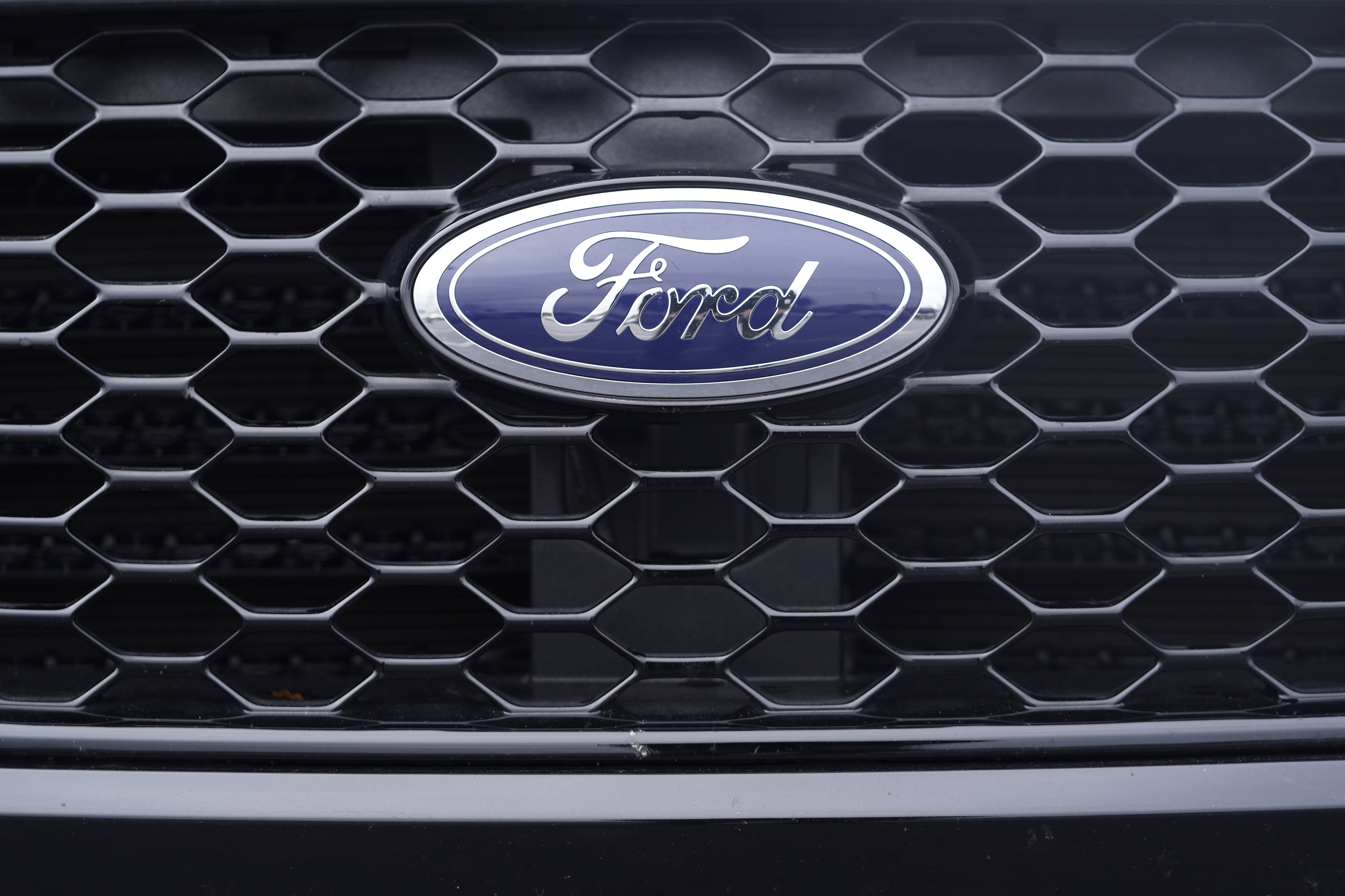 Used 2023 Ford Edge ST-Line image 39