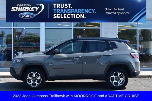 Used 2022 Jeep Compass Trailhawk w/ Sun and Sound Group AWD/4WD image 2