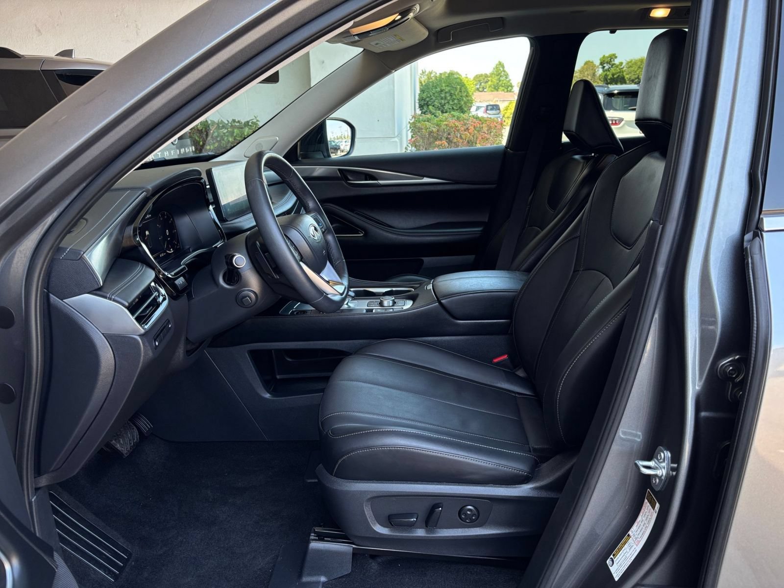 Used 2026 INFINITI QX60 Luxe AWD/4WD image 29