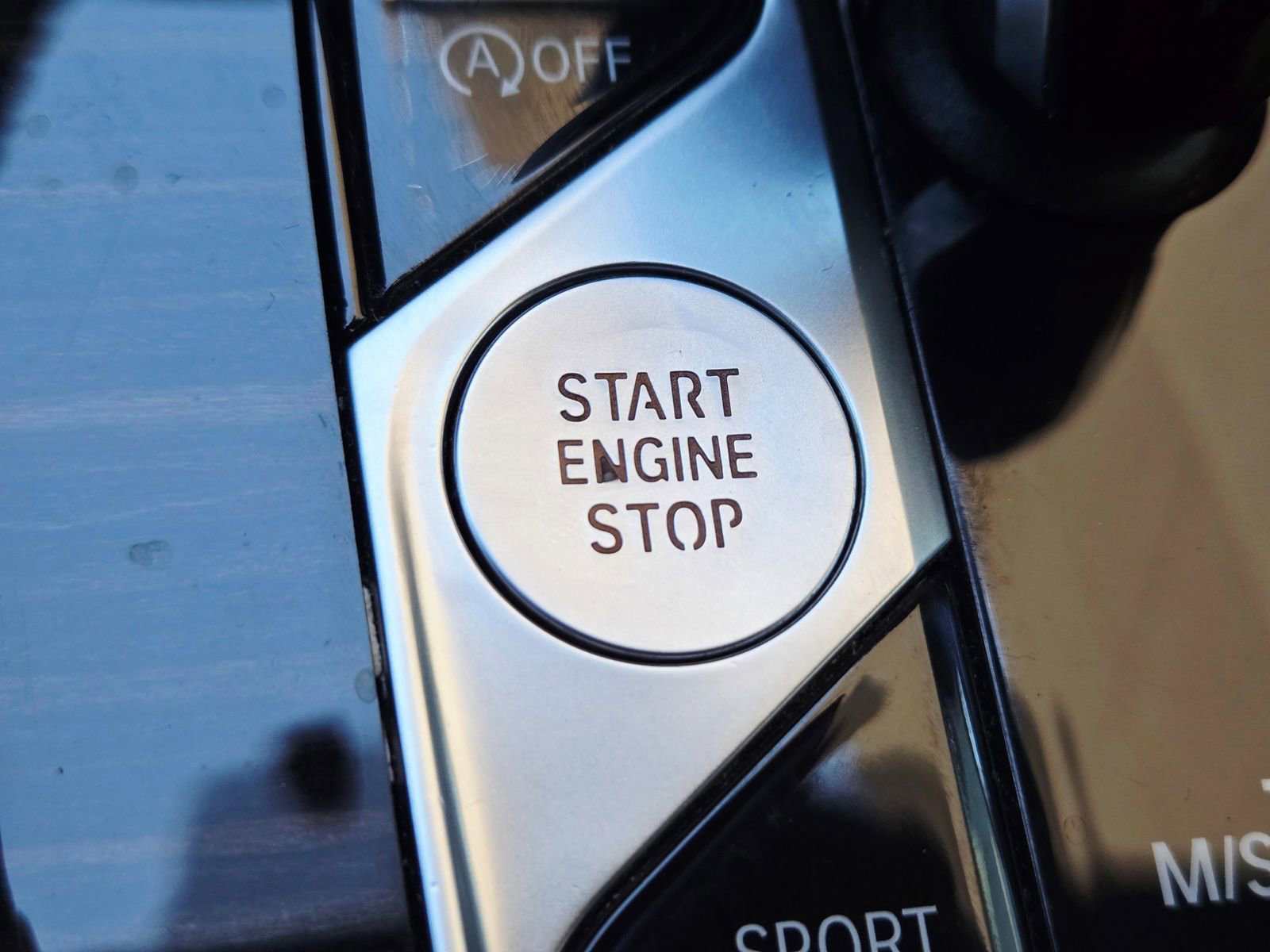 Used 2020 BMW X5 sDrive40i w/ Convenience Package image 21