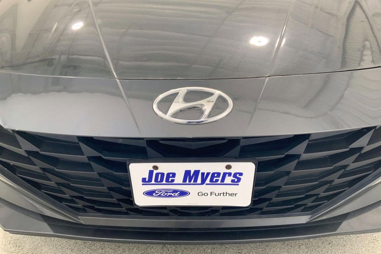 Used 2021 Hyundai Elantra SEL image 27