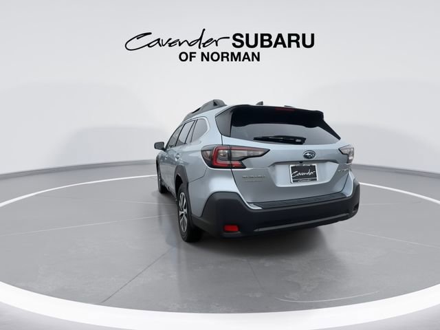 Used 2023 Subaru Outback Premium image 7
