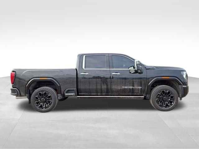 New 2026 GMC Sierra 2500 Denali Ultimate w/ LPO, Black Badging Package image 13