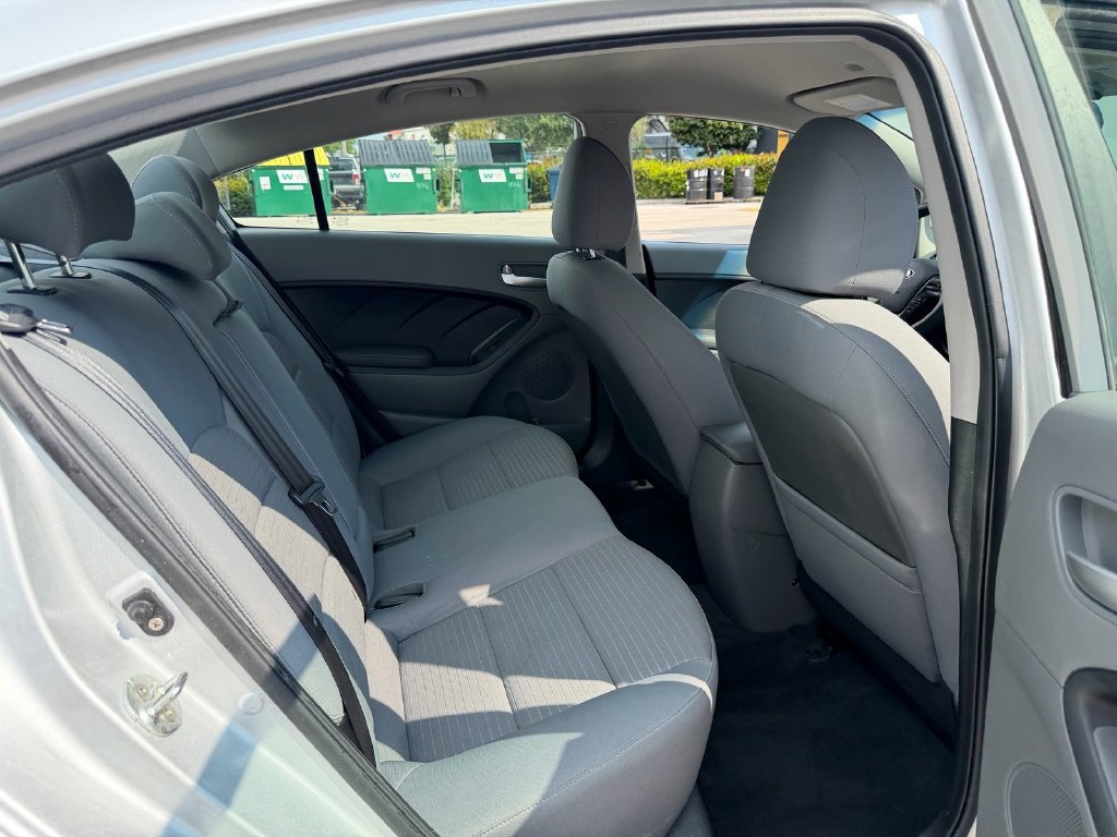 Used 2018 Kia Forte LX w/ LX Popular Package FWD image 16