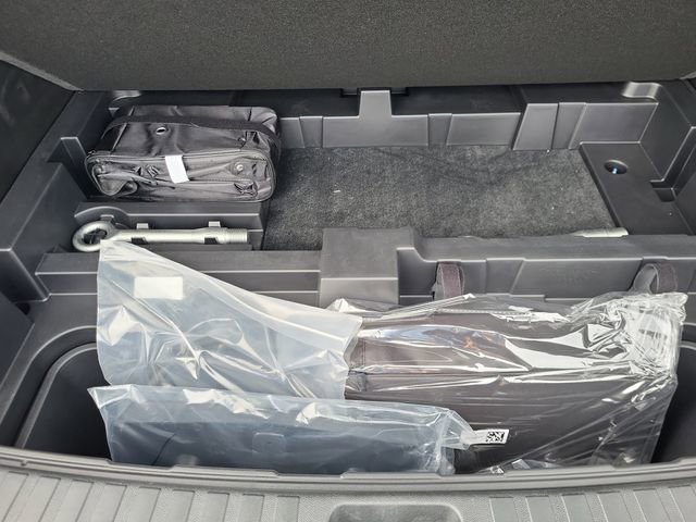 New 2026 Chevrolet Blazer EV LT image 34