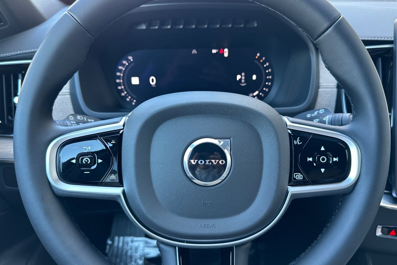 New 2026 Volvo XC90 B5 Plus image 26