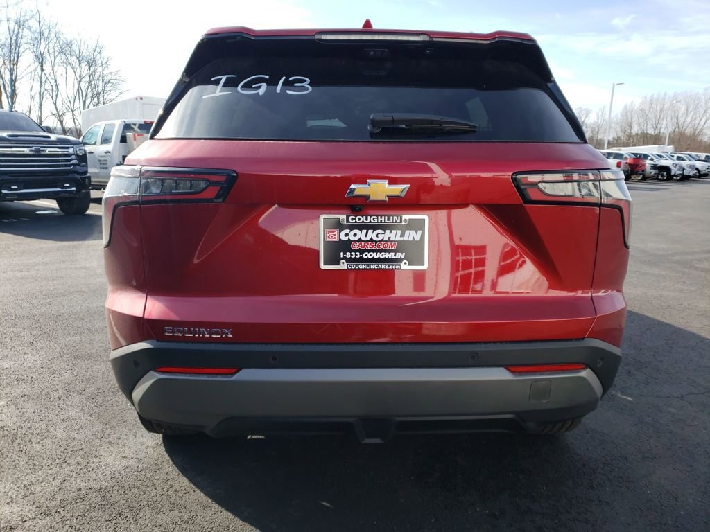 New 2026 Chevrolet Equinox LT w/ Safety and Technology Package image 3