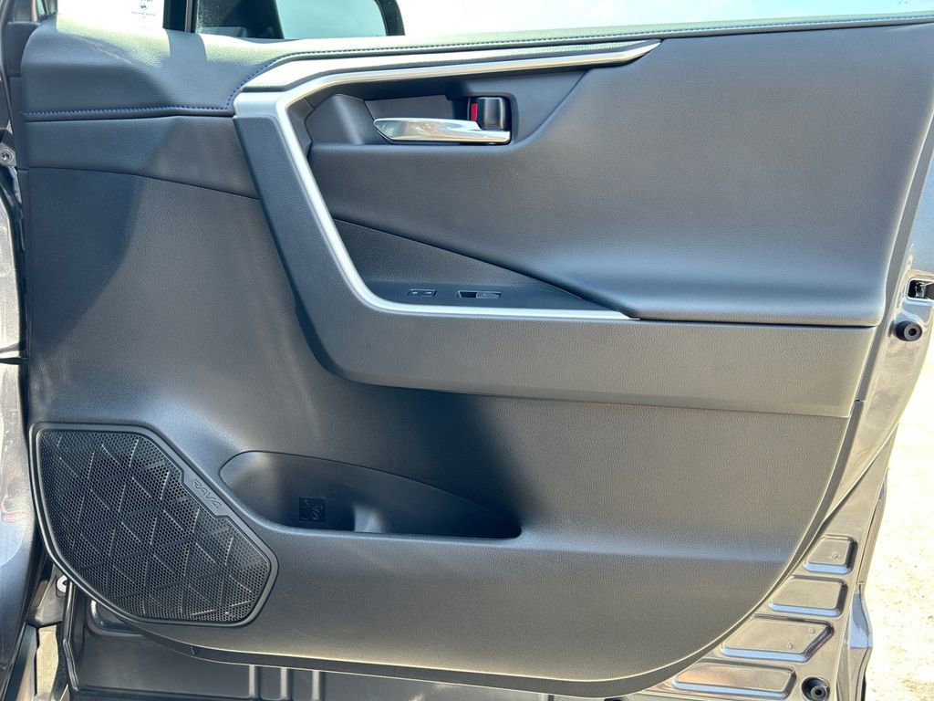 Used 2022 Toyota RAV4 XSE image 25