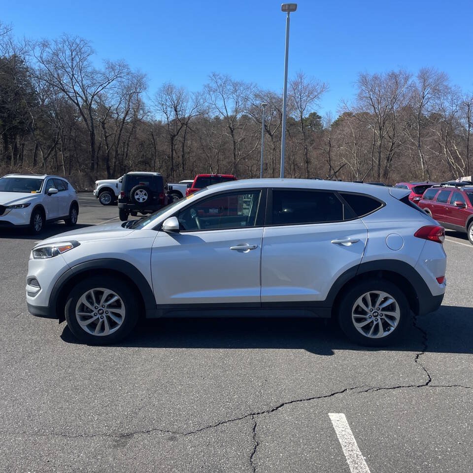 Used 2017 Hyundai Tucson SE FWD image 4