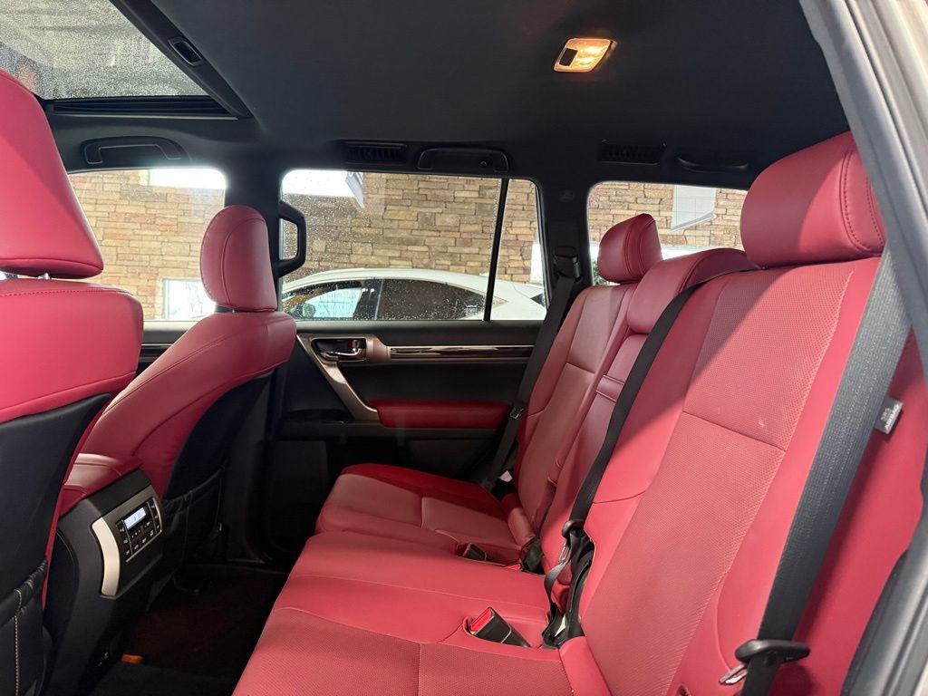 Used 2021 Lexus GX 460 Premium w/ Premium Package image 15