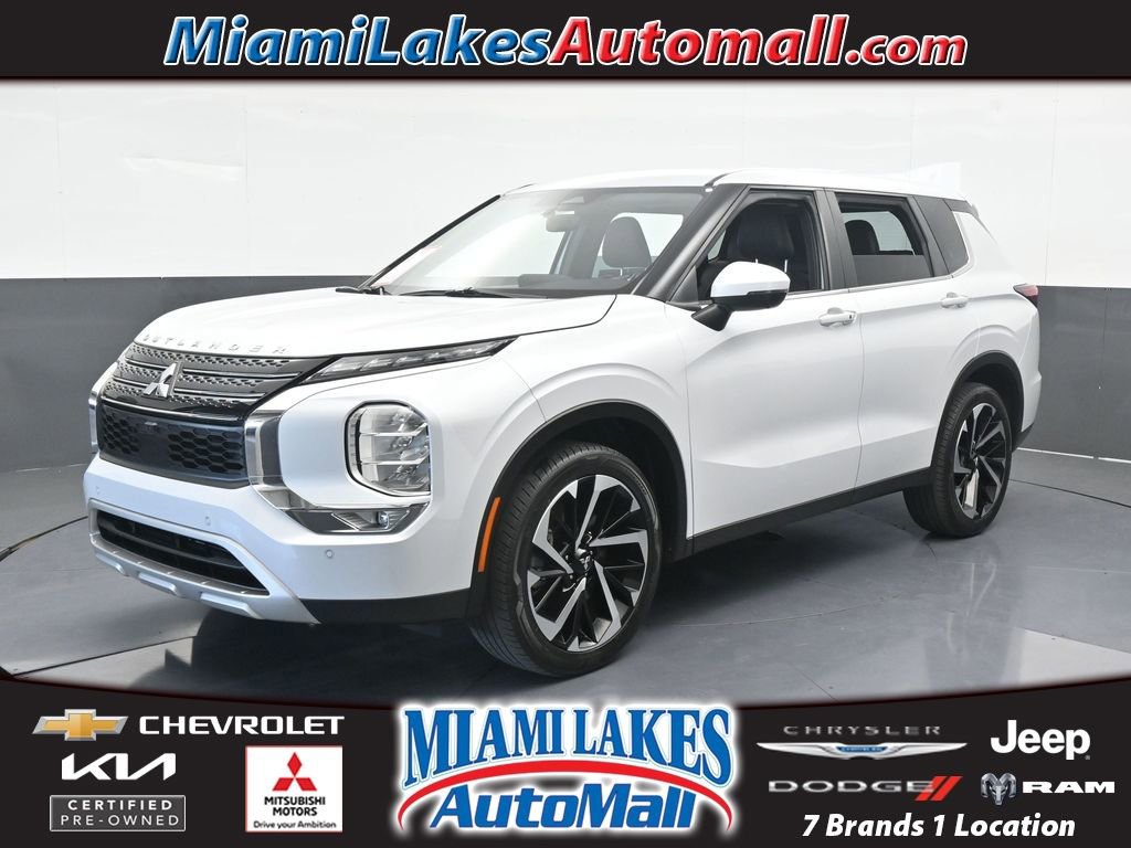 Used 2023 Mitsubishi Outlander SE 360° Tour
