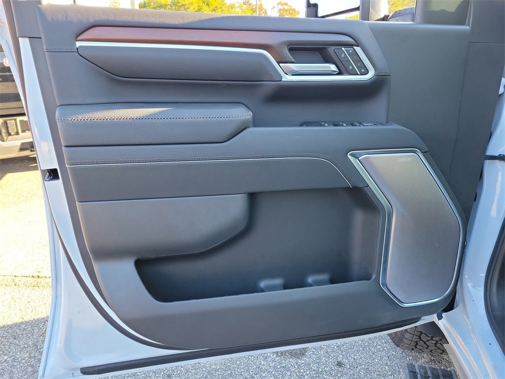 New 2026 GMC Sierra 2500 Denali w/ Denali Reserve Package image 19