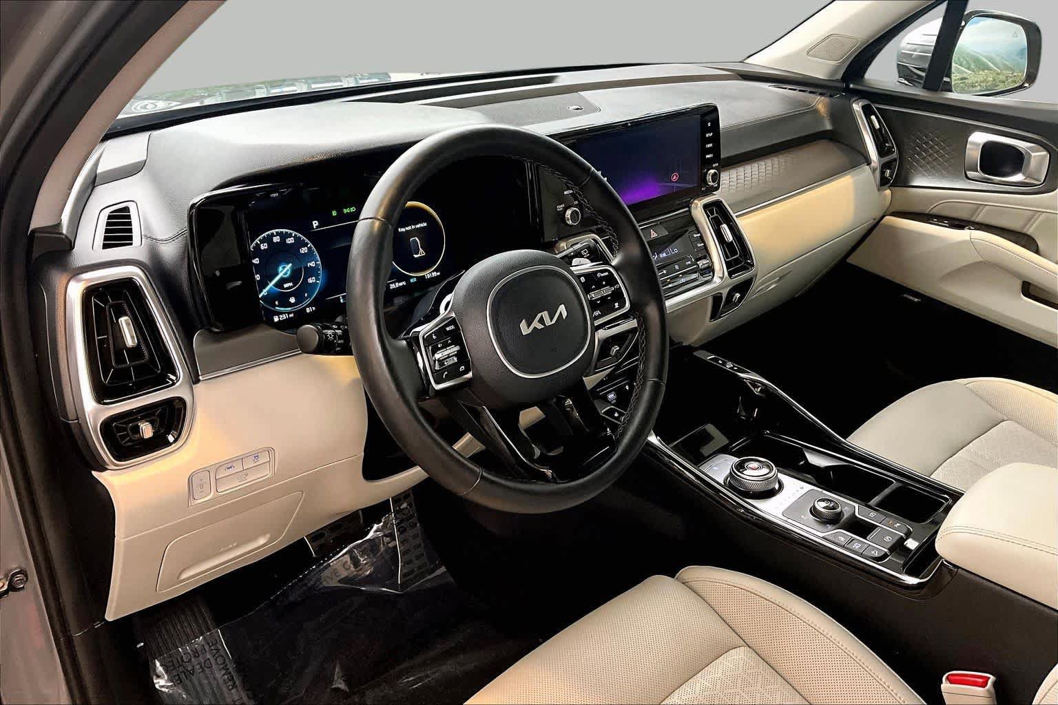 Used 2023 Kia Sorento SX Prestige AWD/4WD image 17