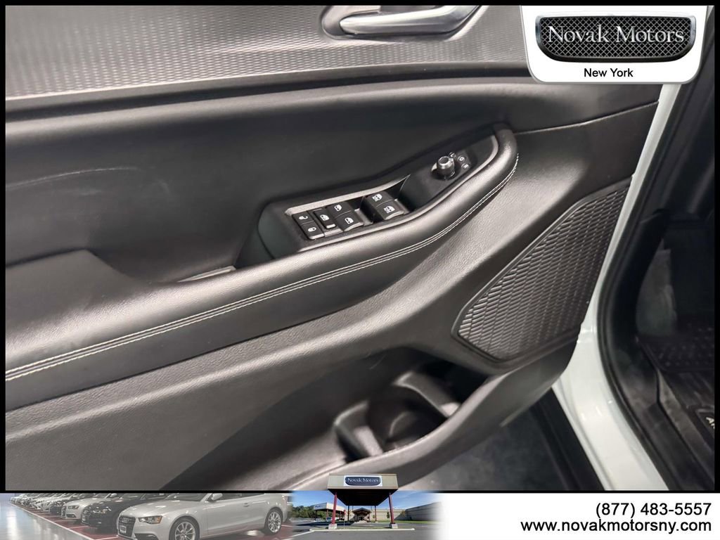 Used 2023 Jeep Grand Cherokee L Laredo w/ Luxury Tech Group I AWD/4WD image 14