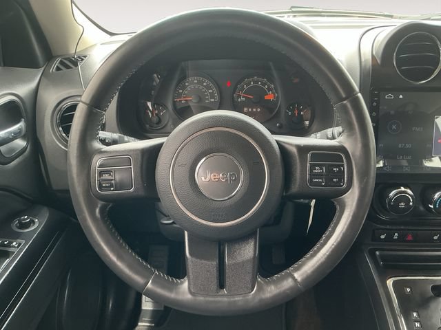 Used 2015 Jeep Patriot High Altitude AWD/4WD image 12