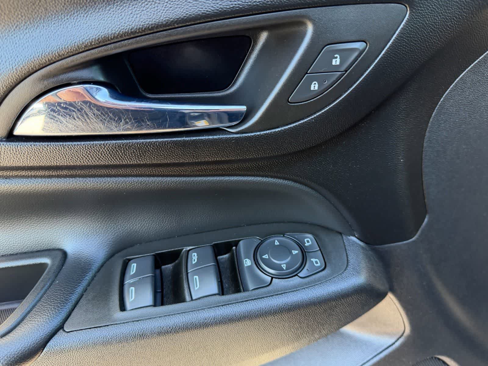 Used 2022 Chevrolet Equinox LT FWD image 20