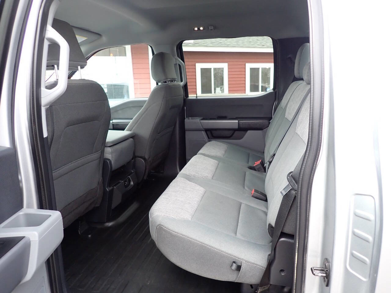 Used 2023 Ford F150 XLT AWD/4WD image 9